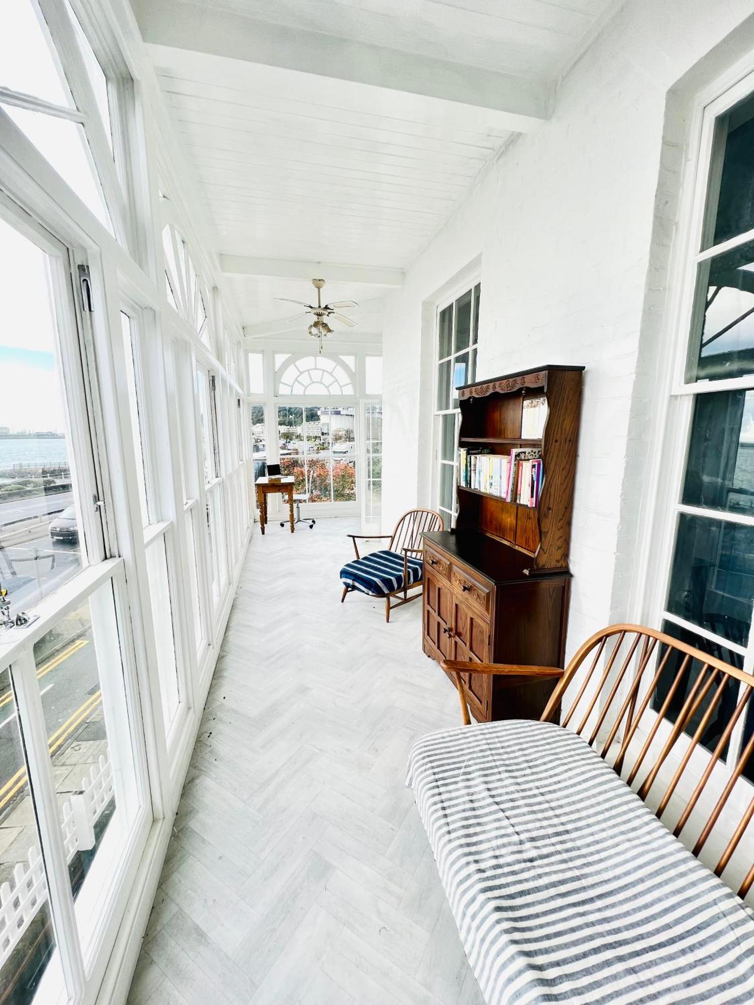 Flat 4 Marine Parade House, 1 East Cliff- Next To Dover Port, White Cliffs, Beach, Castle Exterior foto
